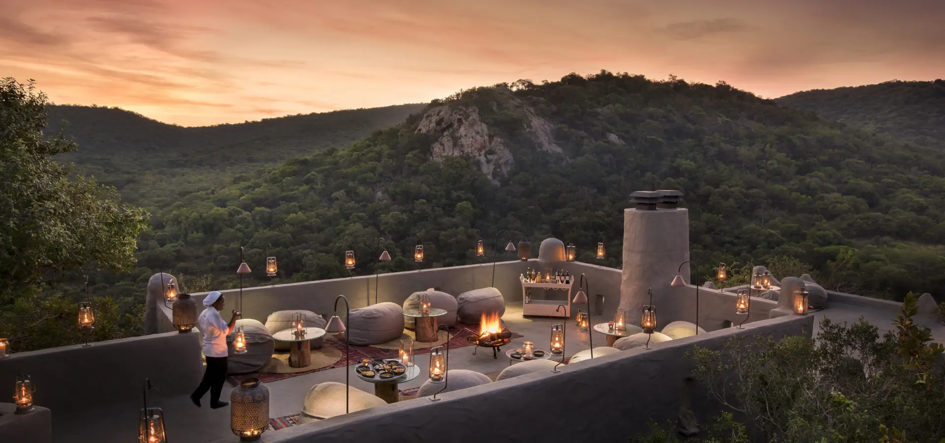 Phinda rock lodge rooftop dining 1 resized