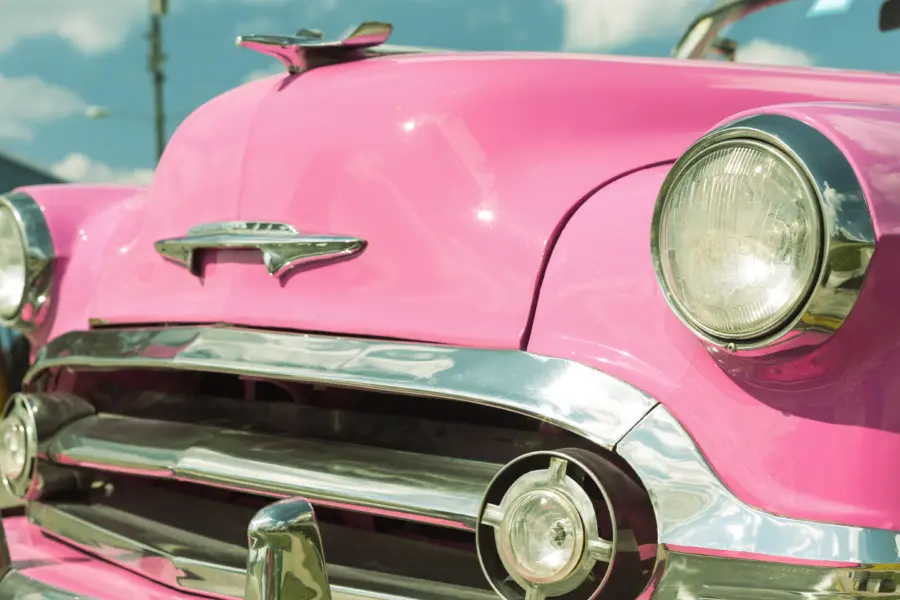 Roze oldtimer