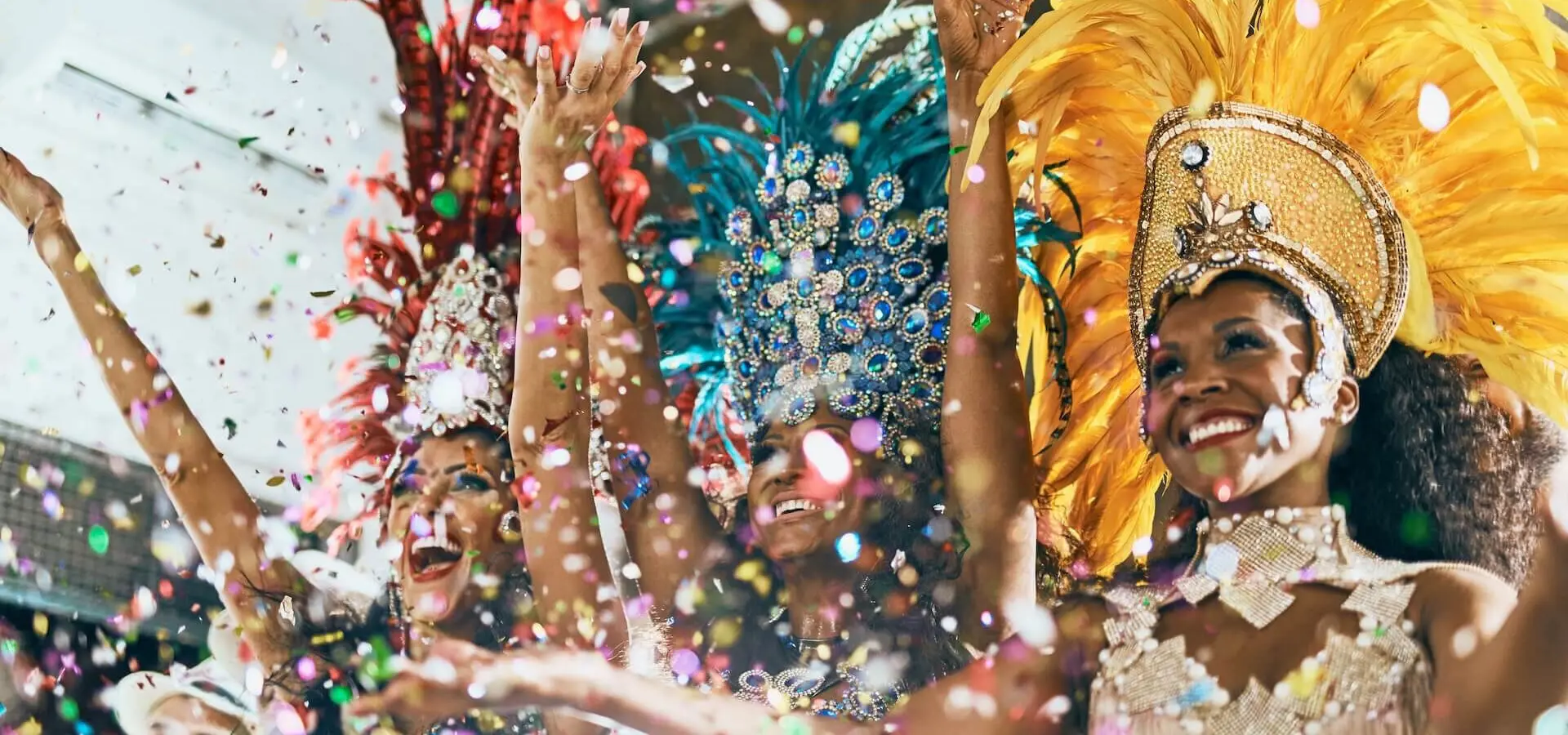 1733755524302 Blueground Rio de Janeiro Carnival2 1