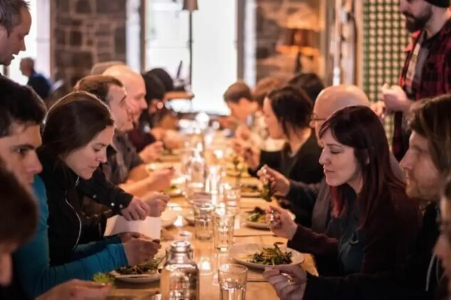 Old quebec food tour la buche table