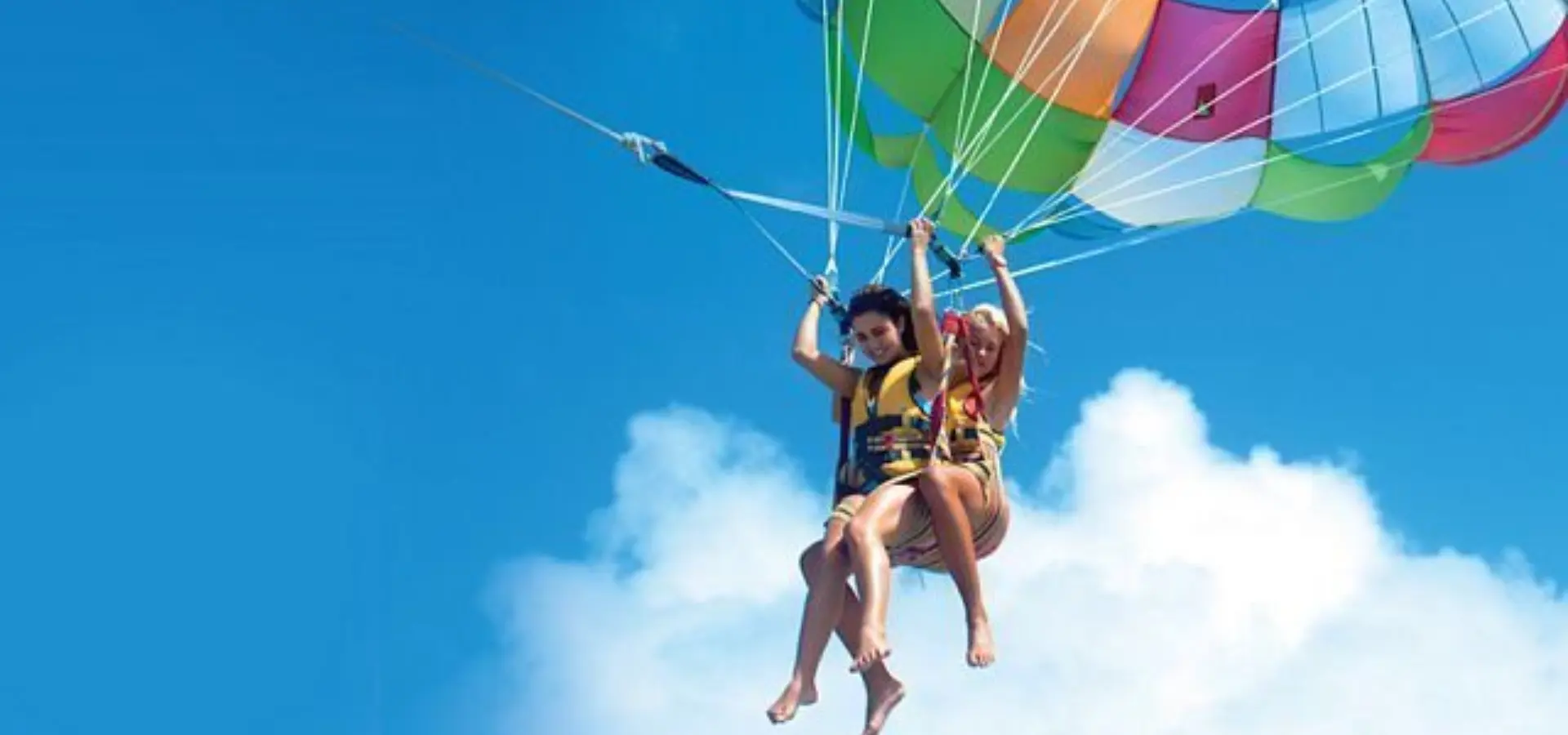 Parasailing 1
