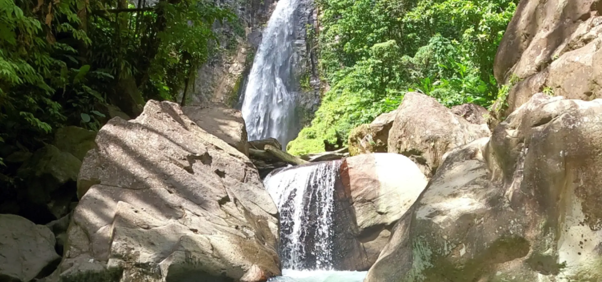 Watervallen dominica