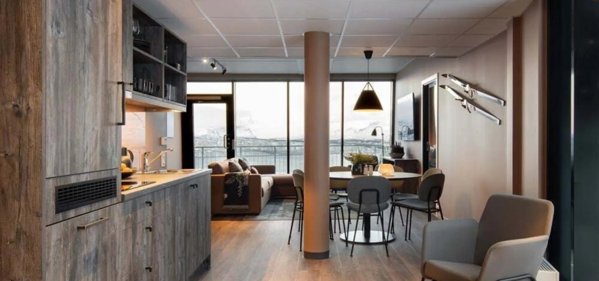 1732631326572 image 1