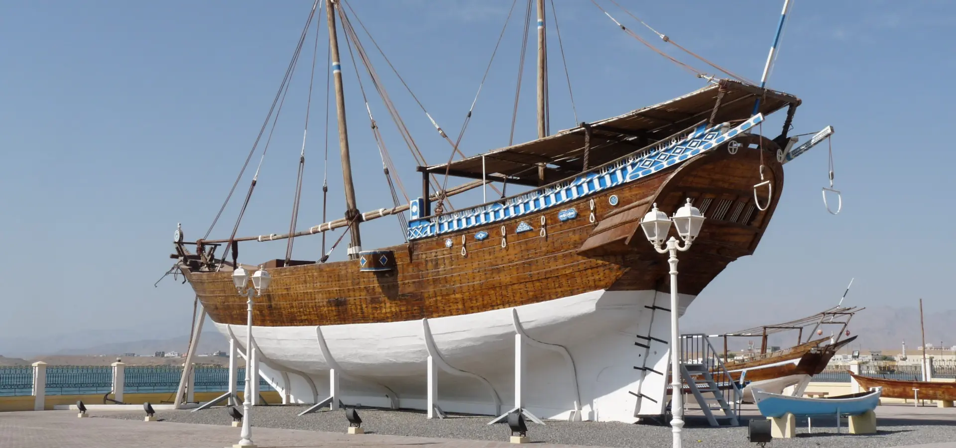 Sur dhow