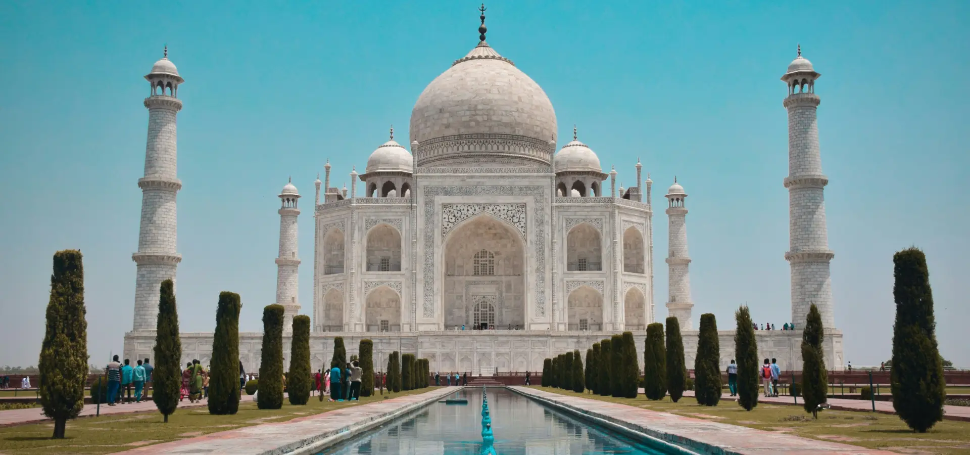 1767360112628jovyn chamb iwmfiinivp4 unsplash