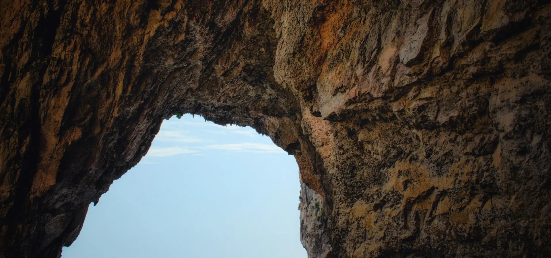 1767191355220sergio garcia nhfxsb6ezvy unsplash