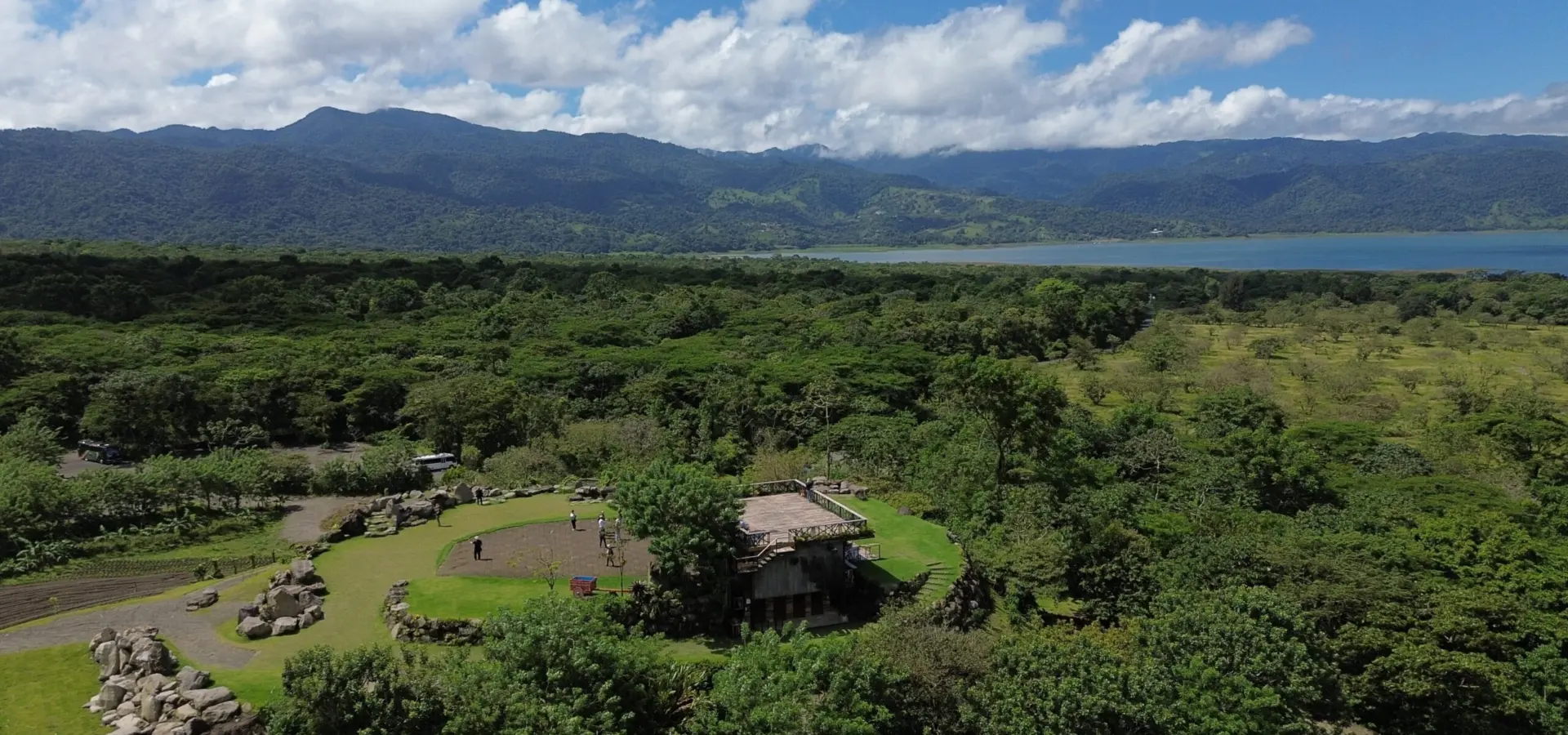 Blue pass arenal volcano hike 1968 trail 1