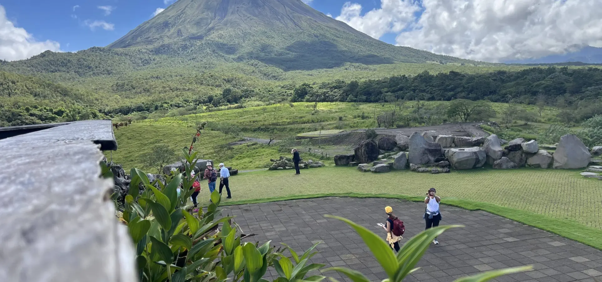 Blue pass arenal volcano hike 1968 trail 17