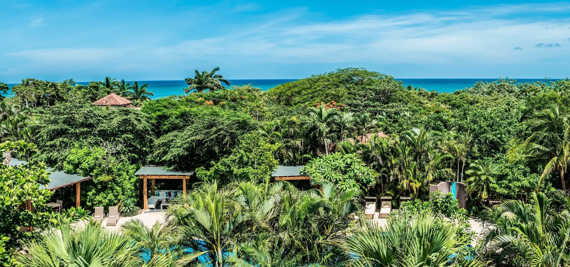 Aerial photo swimming pool1