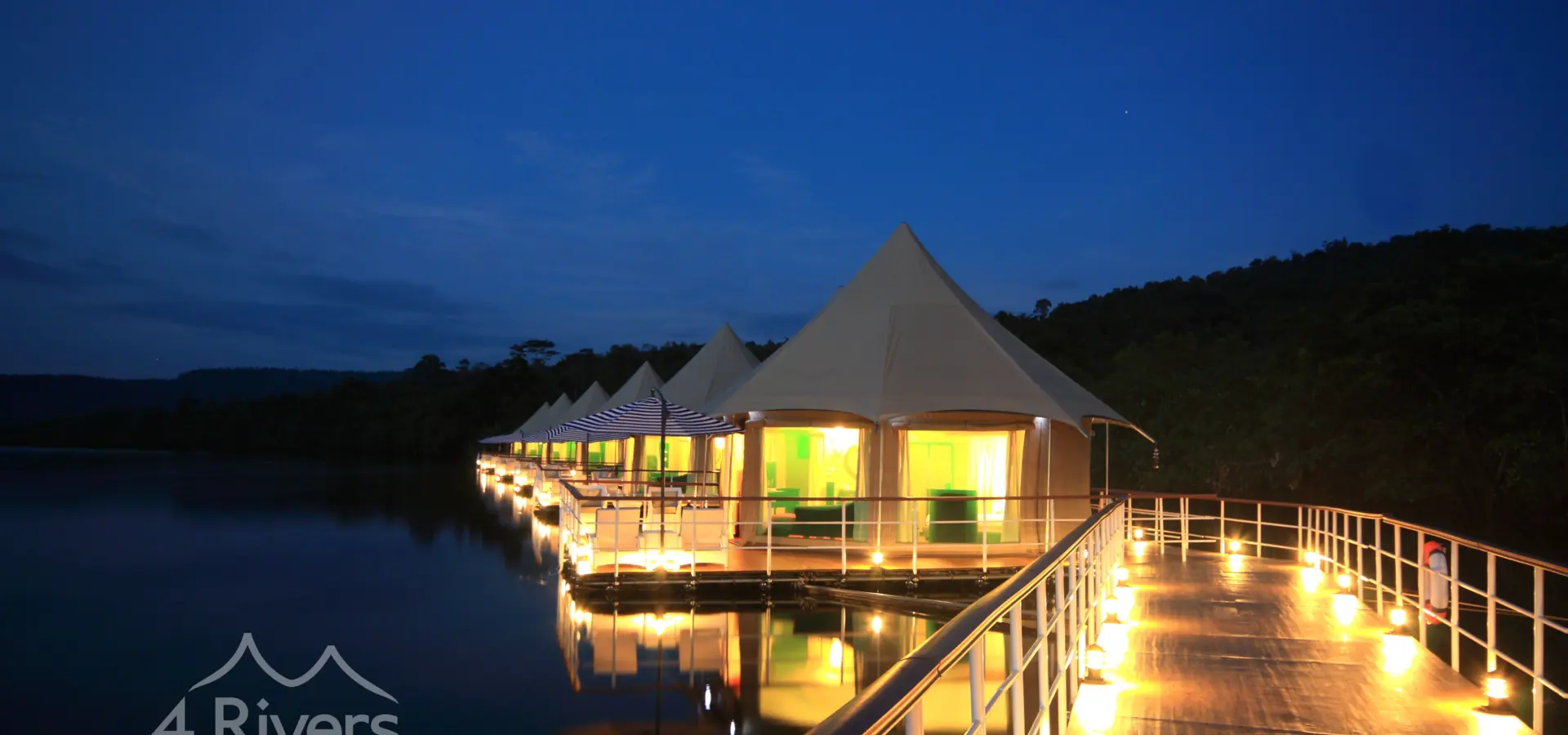 4 rivers floating lodge pic 5