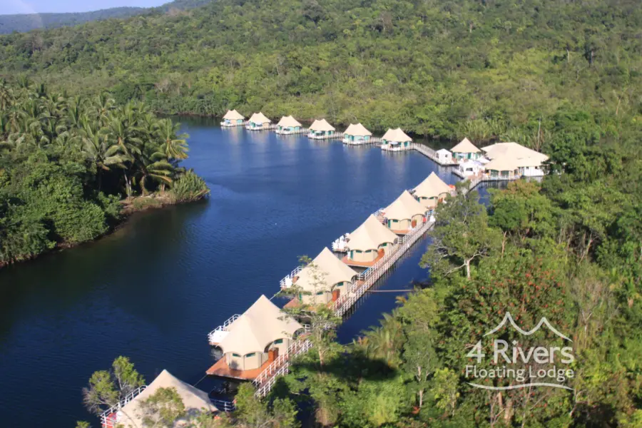 4 rivers floating lodge pic 2