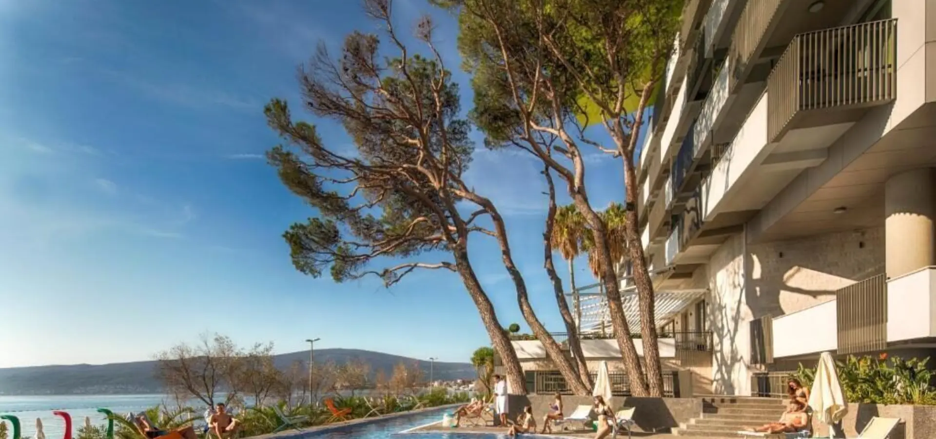 1754559999534288005240