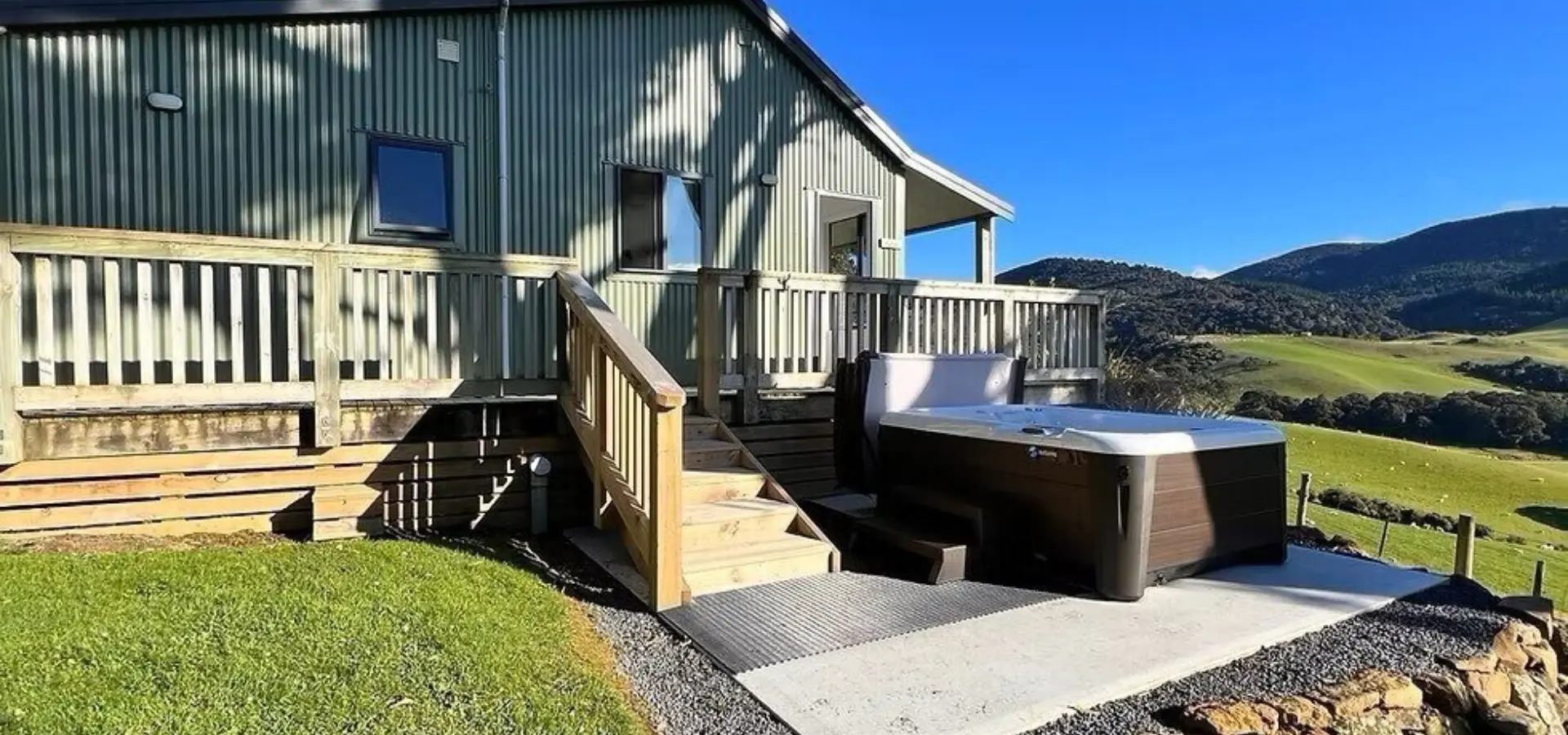 1733727710910 711ec2 ec28052aa57a48b1badf21a446eb76cfmv2