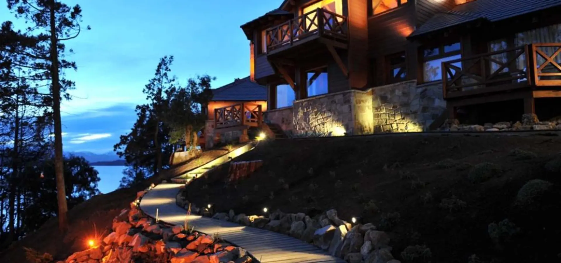 Residencia 2 suites deluxe cspa master cspa standard cjacuzzi living comedor terrazas 230 m2 31 32 33 34 2 2048x1362