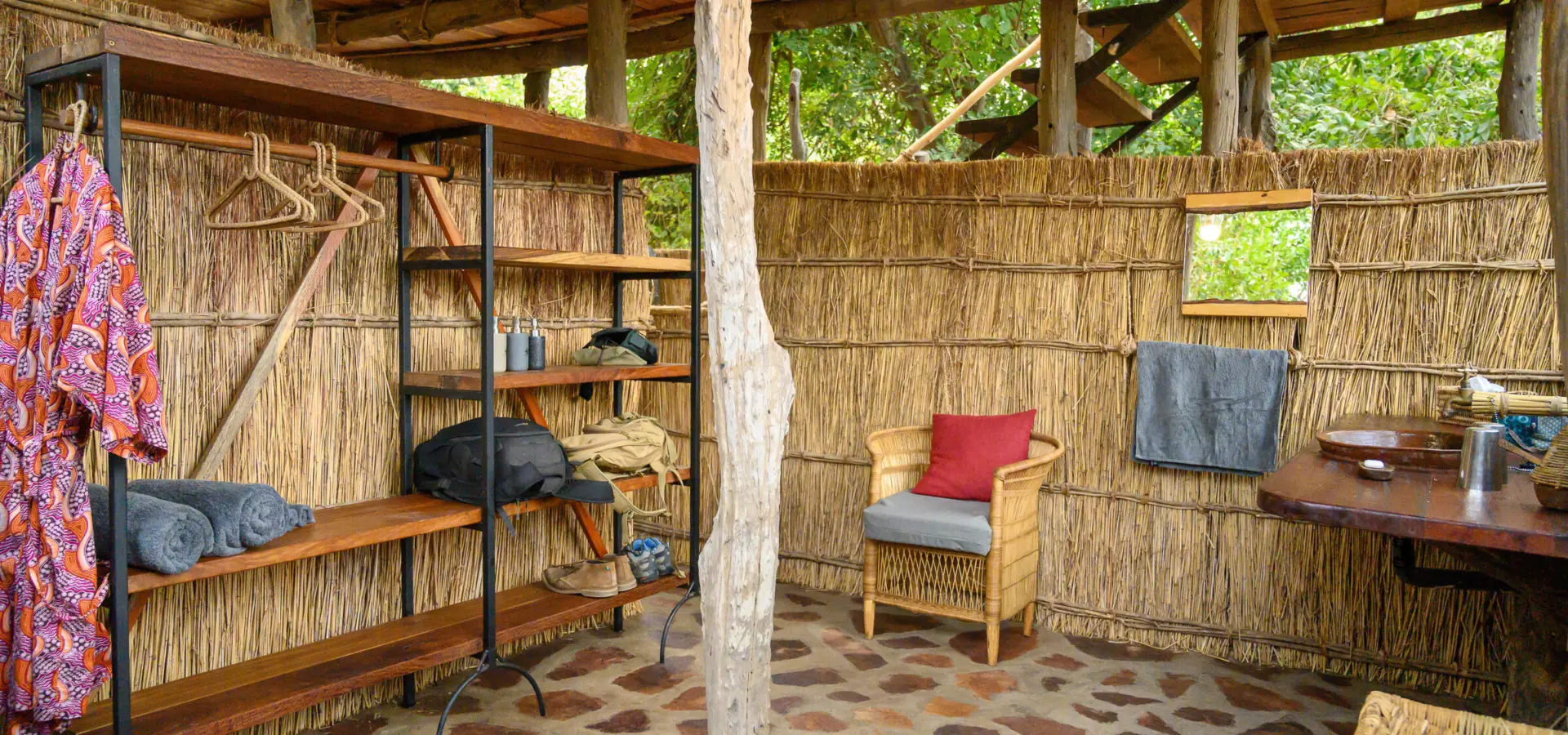 Chikoko chalet bathroom