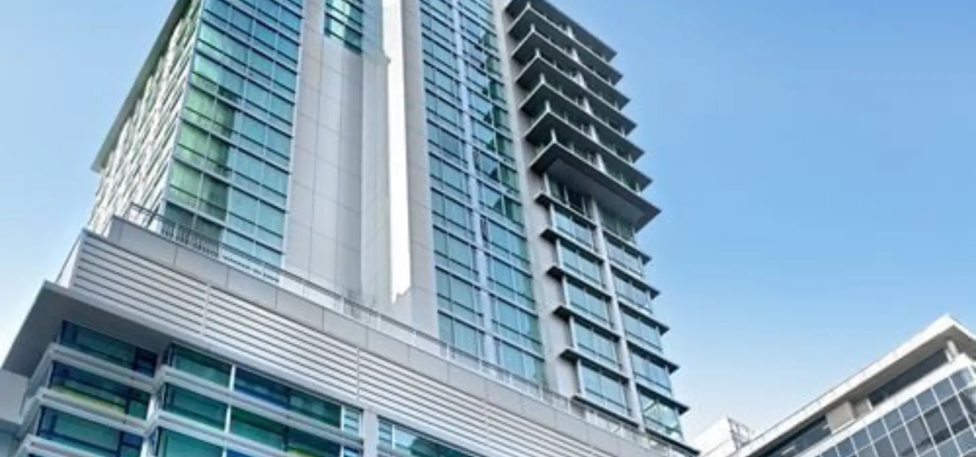 Coast coal harbour vancouver hotel exterior