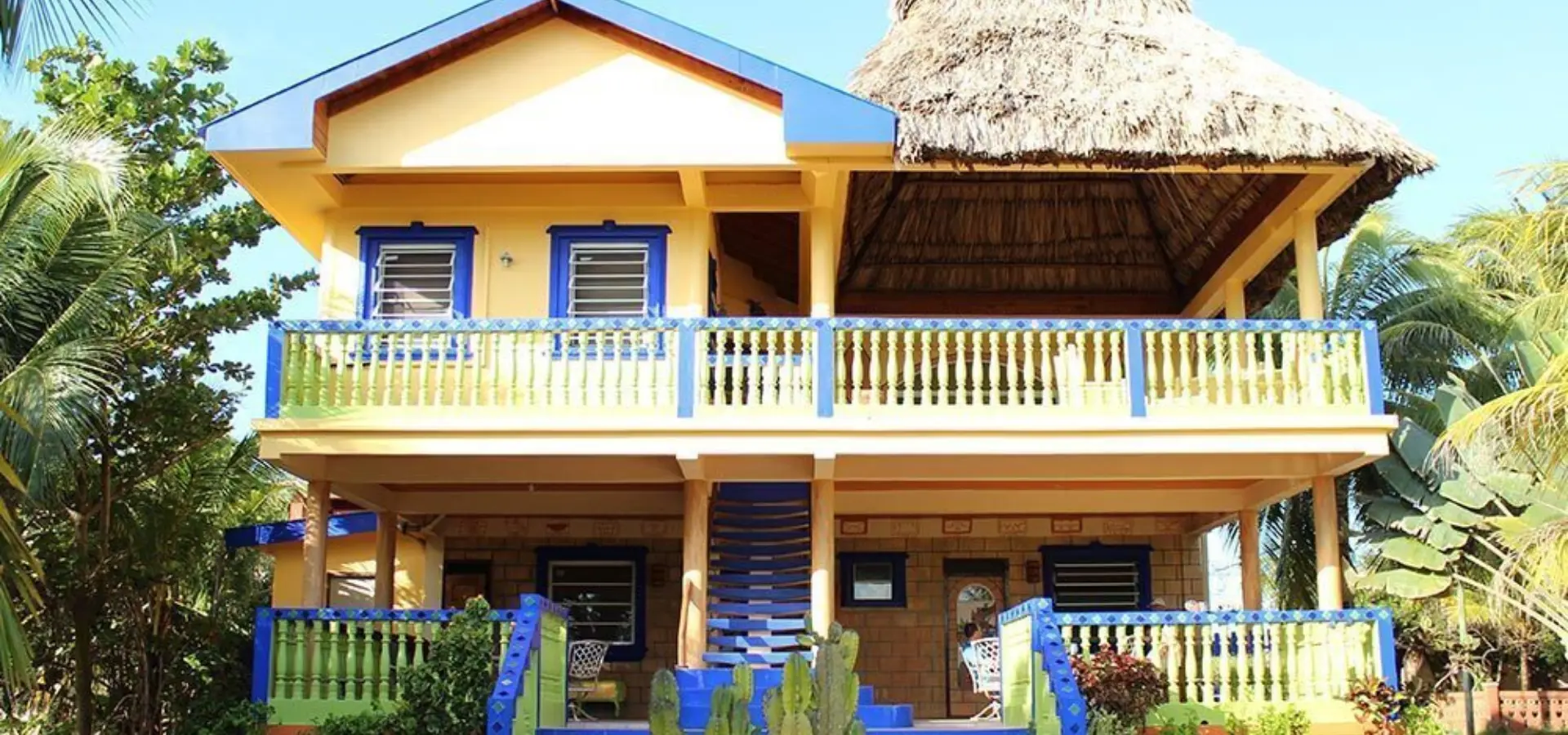 Hopkinsbelizebeachfrontaccommodationsexteriors1