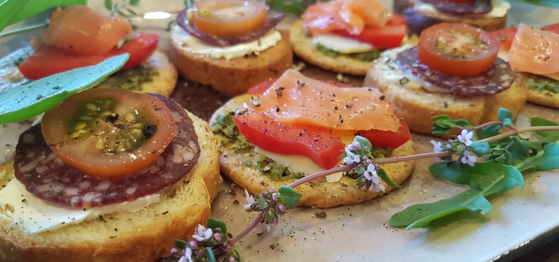 Copper beech wanaka luxury bb canapes01