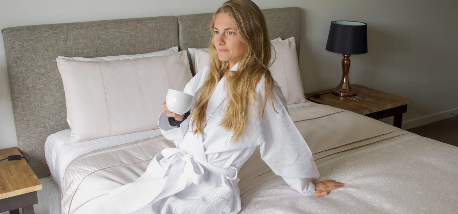 Copper beech wanaka luxury accommodation deluxe room 2