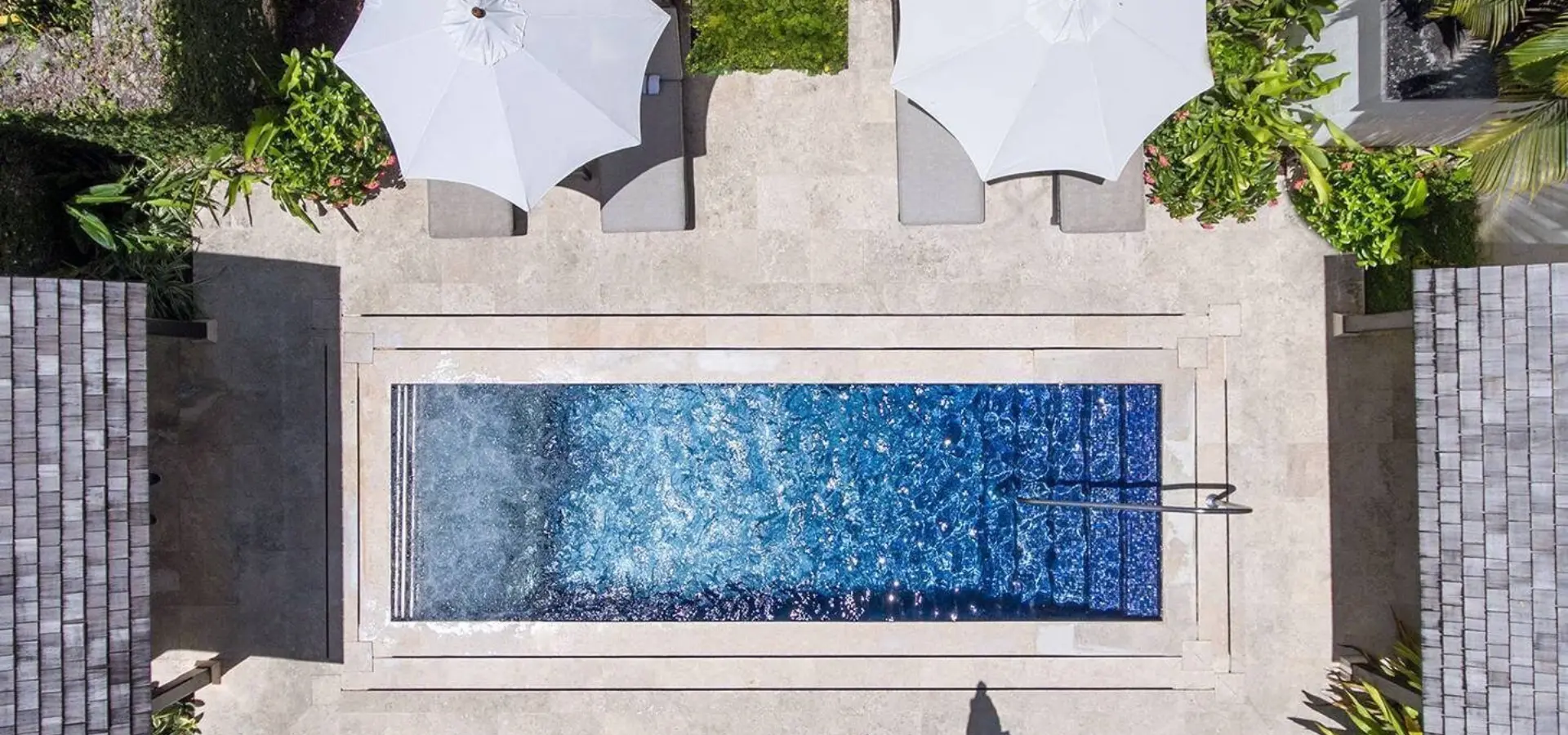 Coral reef club pool