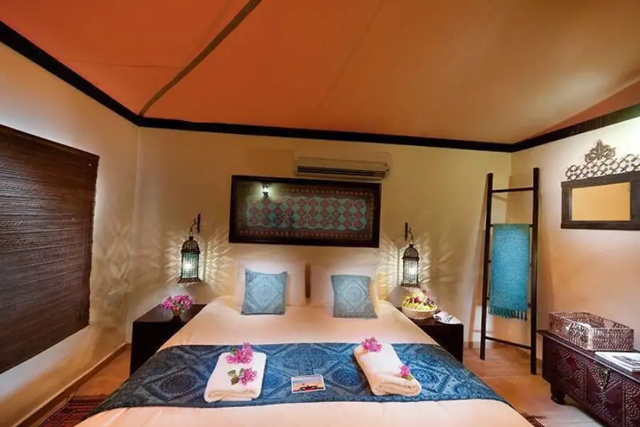 Oman bed room 2