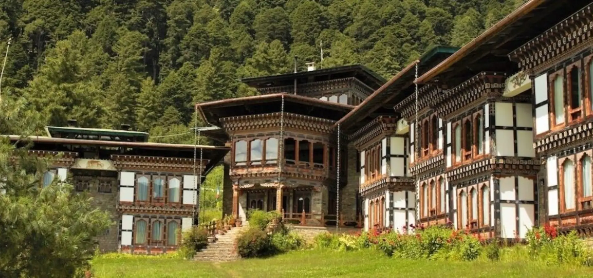 1741609595454 dewachen hotel 1920x485 1