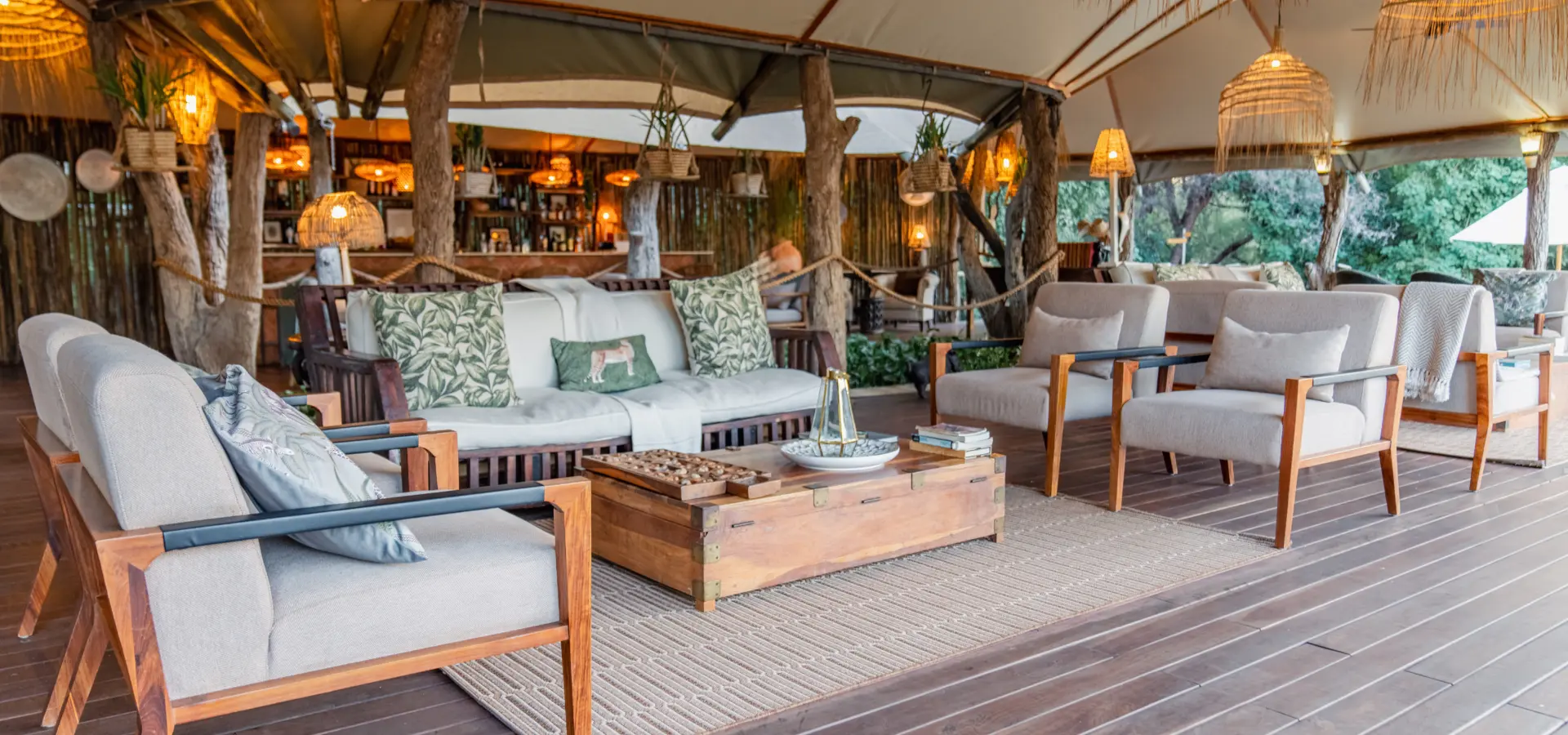 Zambezi deck 02