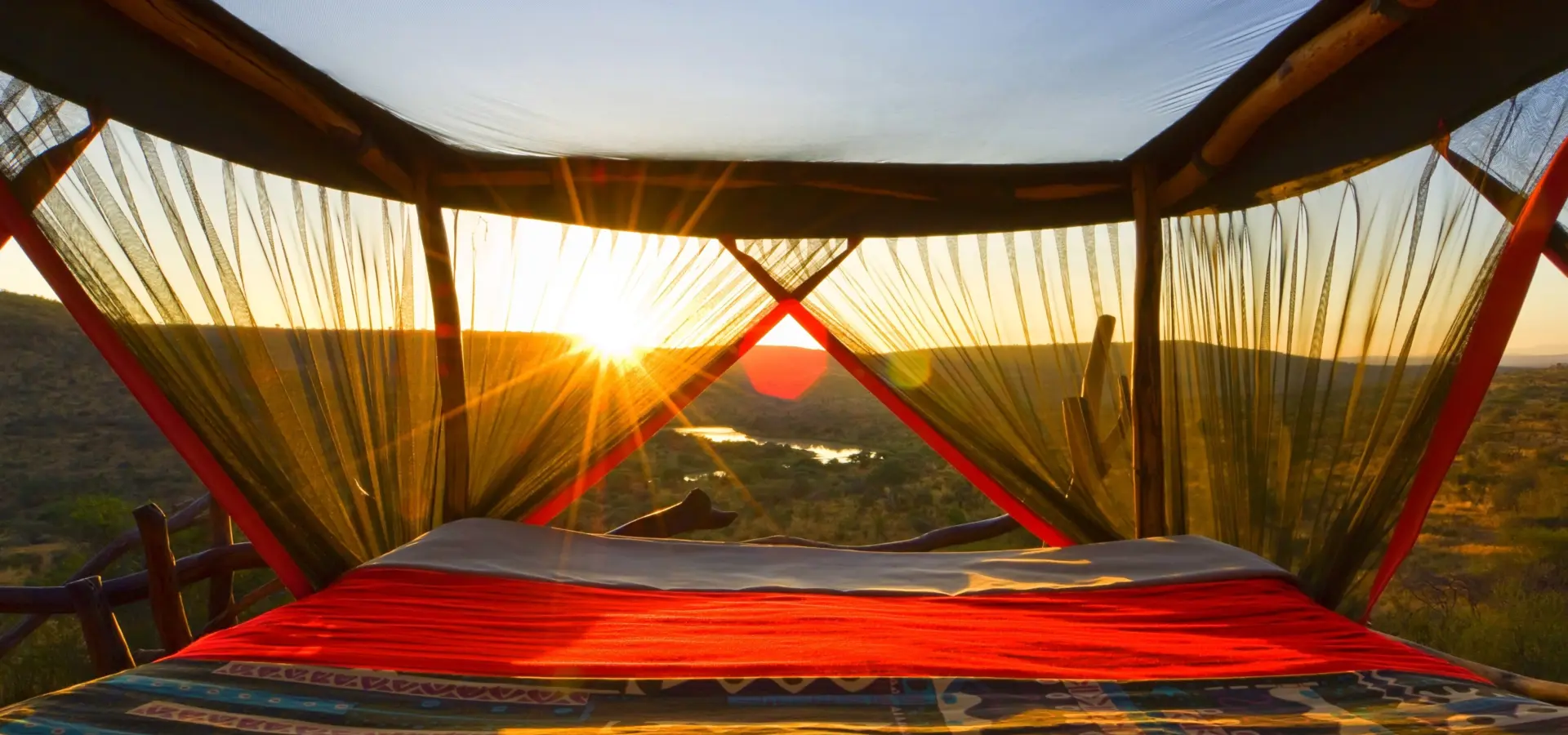 Elewana loisaba starbeds accommodation starbeds cmarsel van oosten