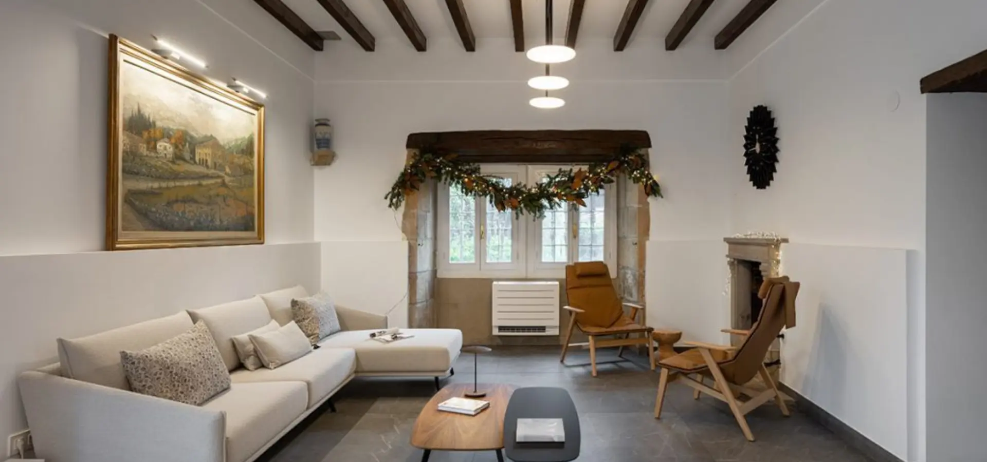 1742833441751 galeria hotel 02 1024x858