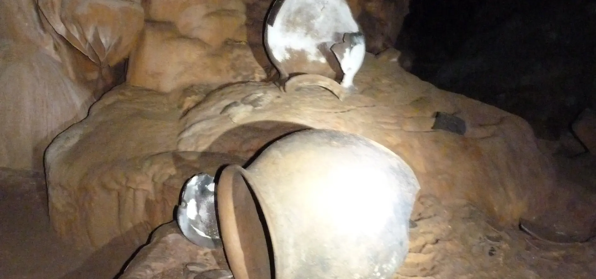 1761666039560atm cave 5