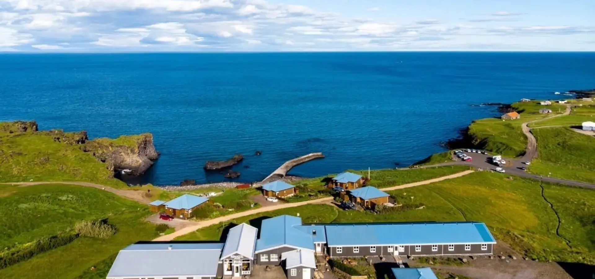 1738060902113 fosshotel hellnar exterior 2