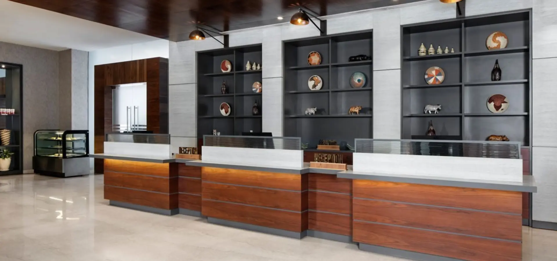 Mc kglmc hotel reception 20278 wide hor