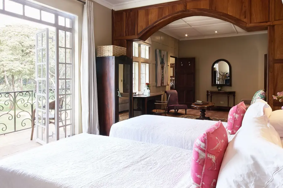 Marlons room1