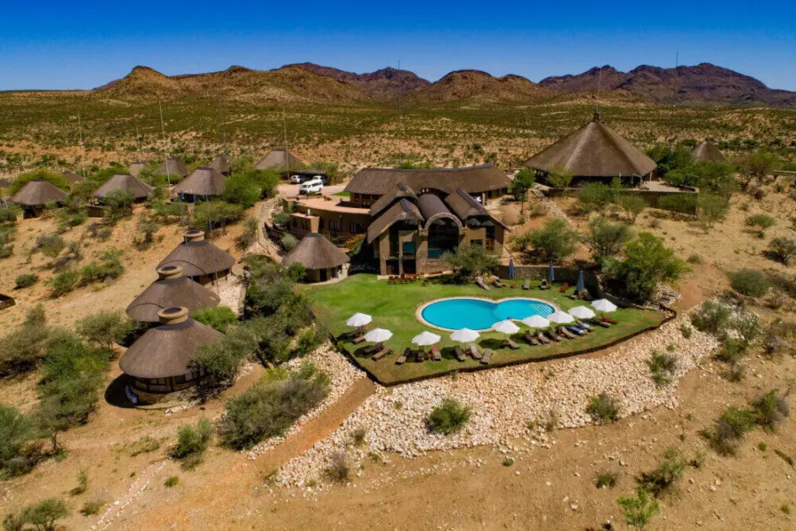 1733217771456 w Goche Ganas 2017 12 namibia dji 0739