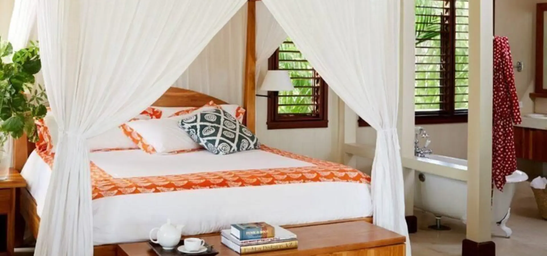 8 two bedroom beach villa carousel 1
