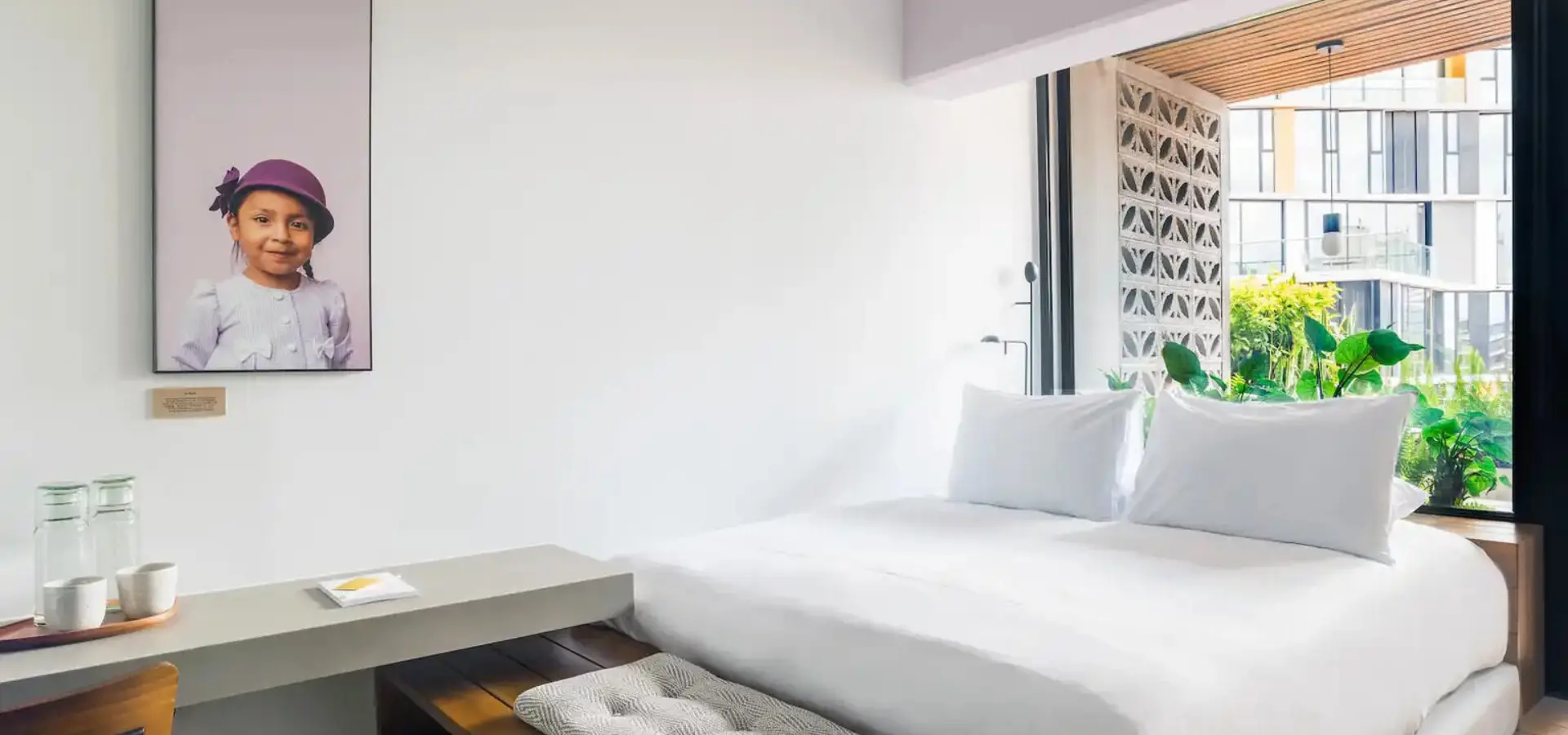 1738657593221 Guatemala City 35