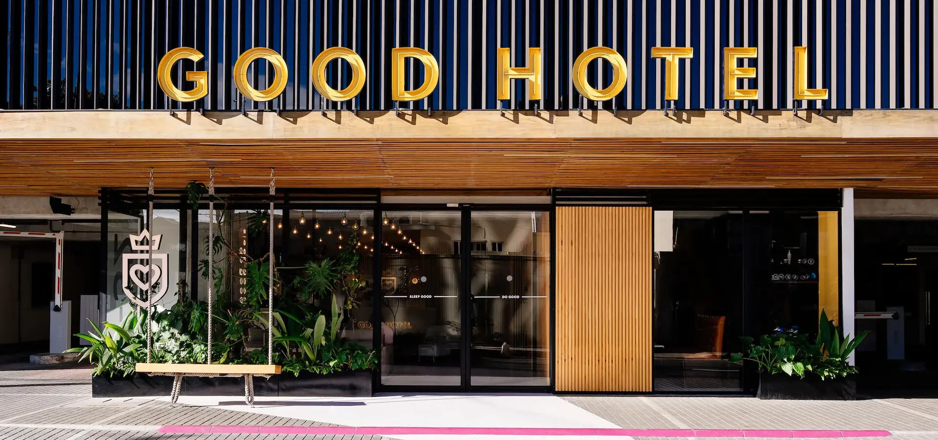 1738657593222 Guatemala City 14