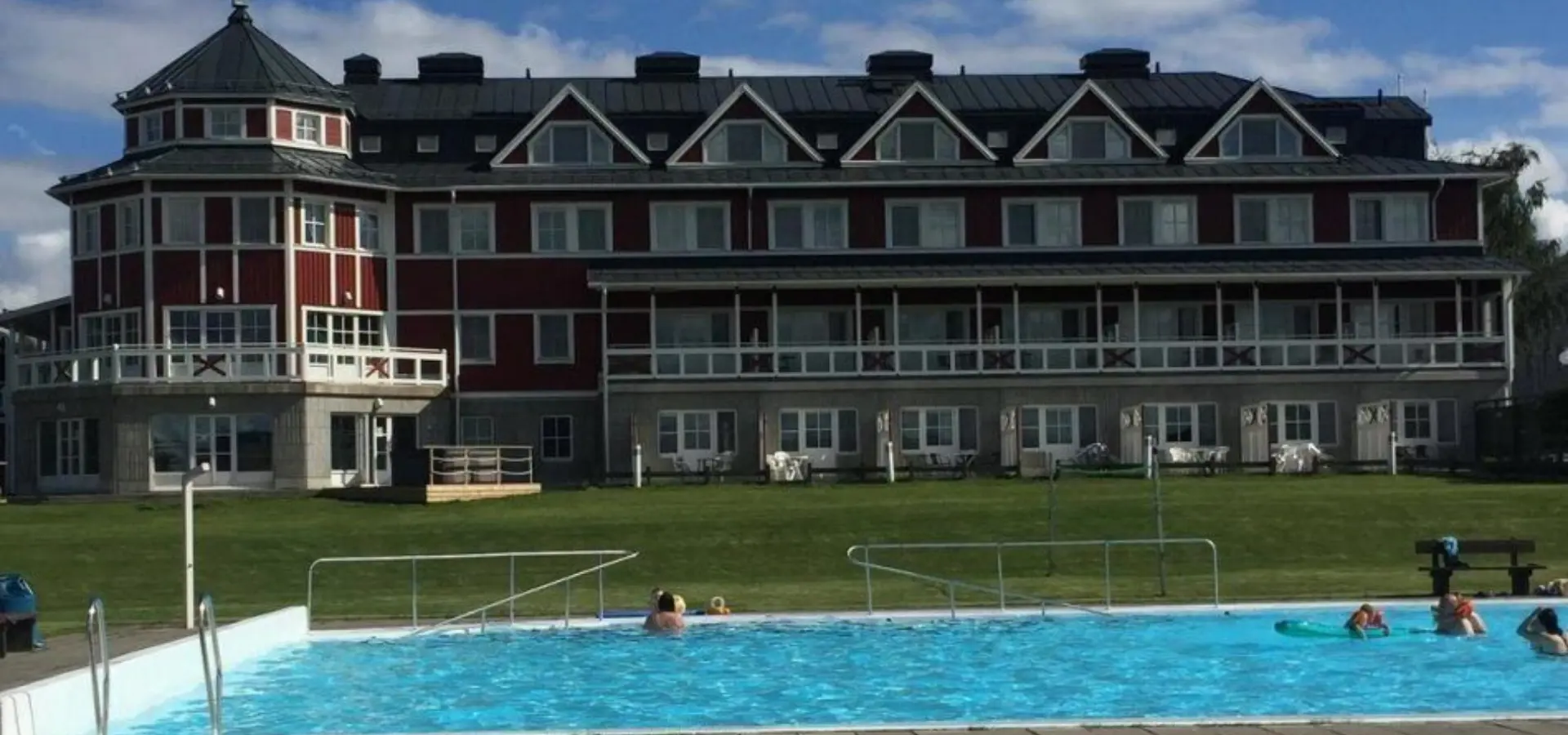 Grand arctic hotel photos exterior grand arctic hotel 9