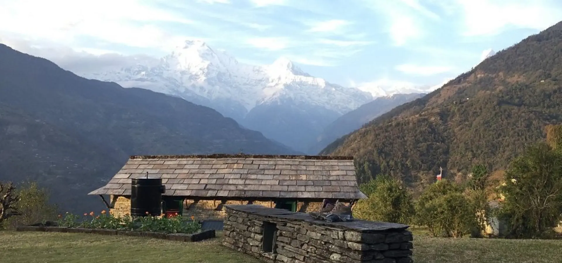 Gurung lodge