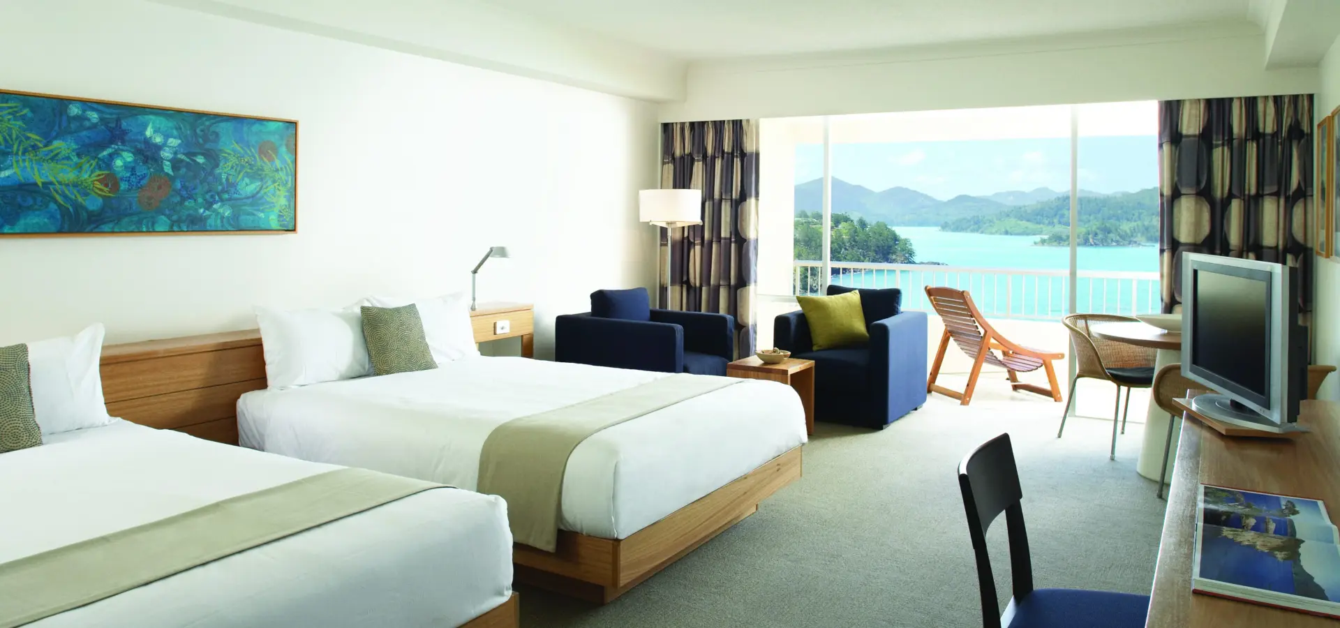 Rvh twin coral sea view room