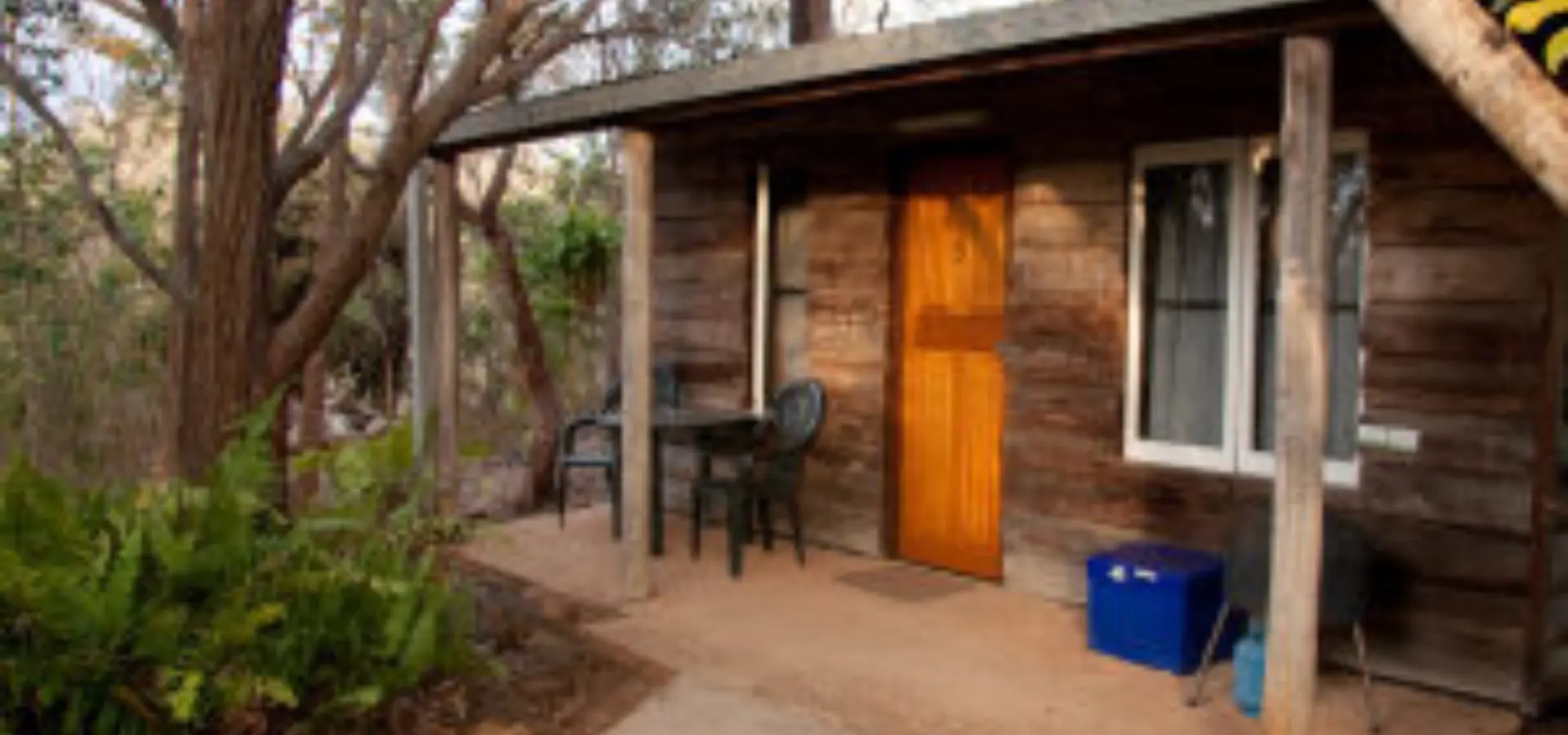 Rustic cabin 2 300x186