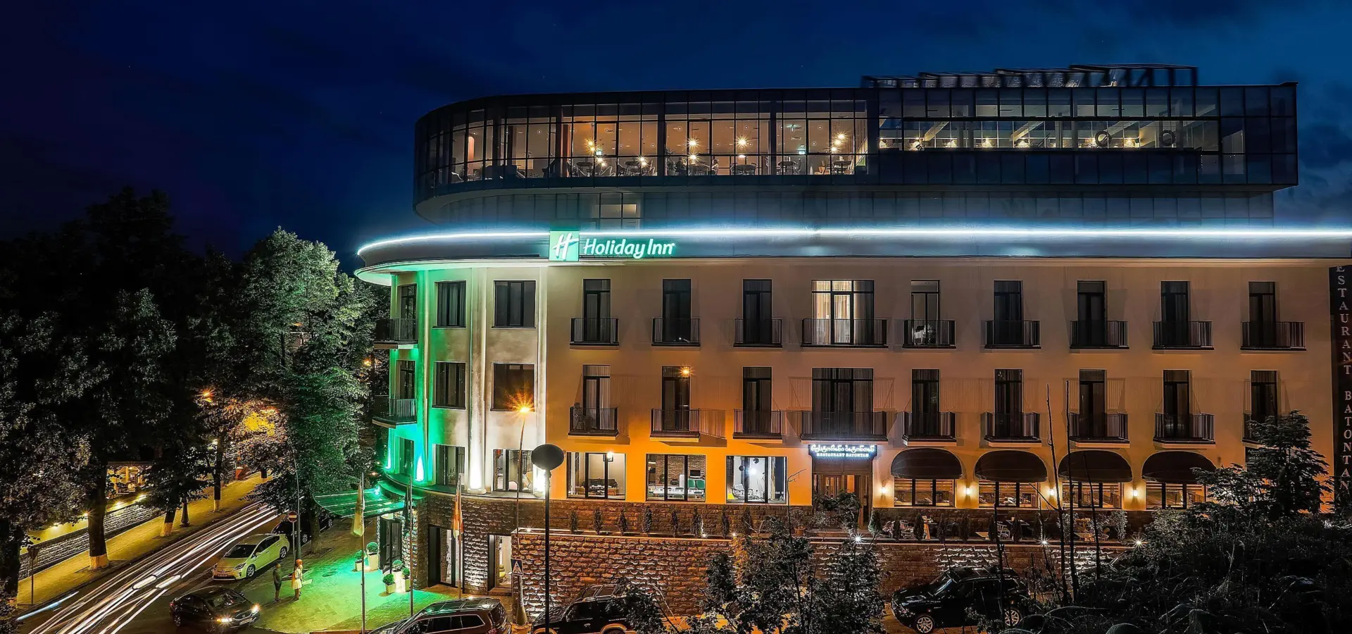 Holiday inn telavi 6104541451 2x1