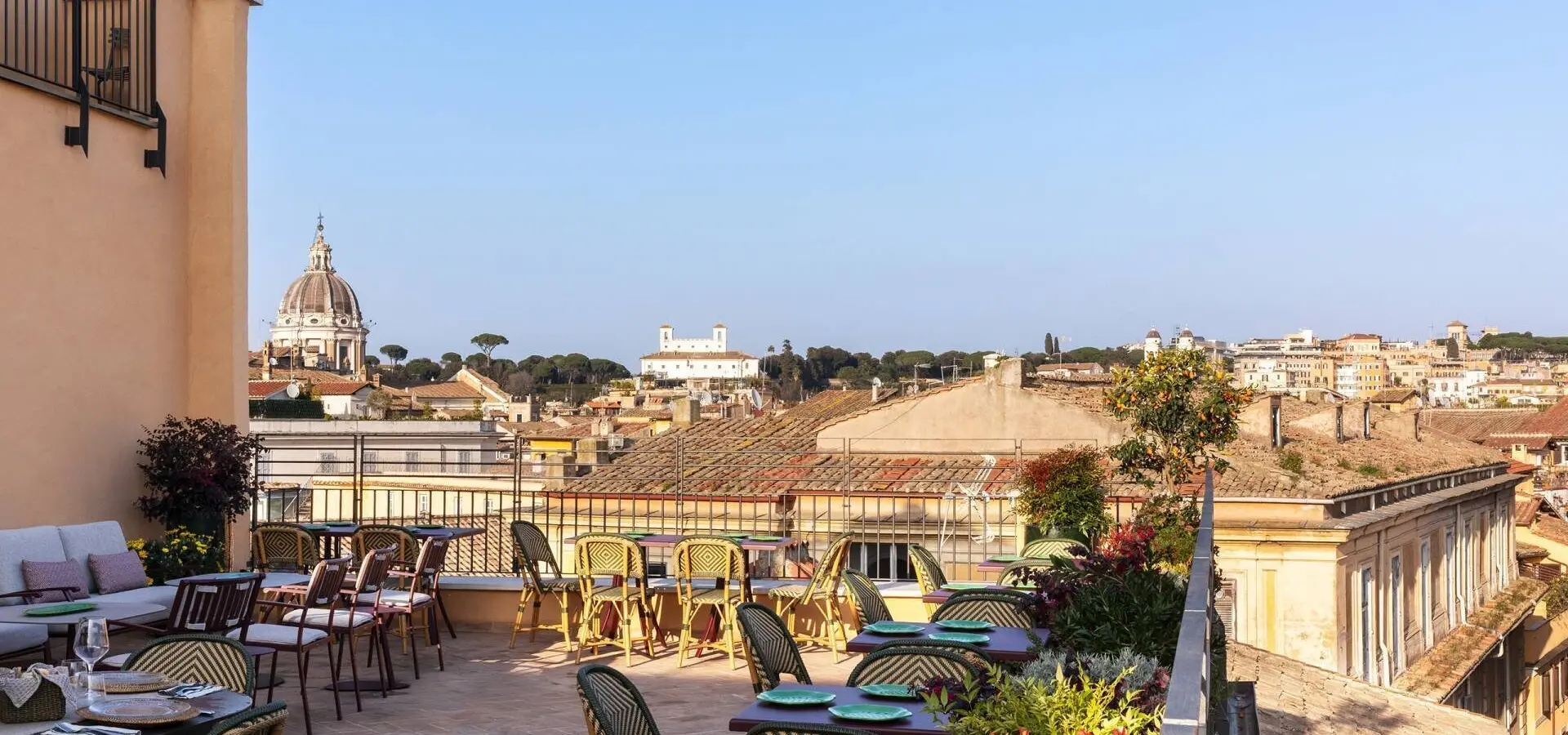 1752232806416 ROOFTOP PANORAMICA VERSO TRINITA DEI MONTI