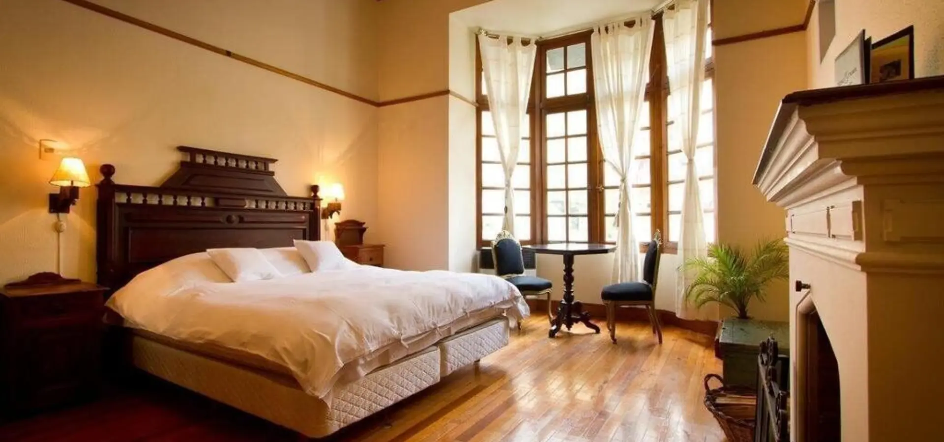 2010 10 08 0268 meru murera springs eco lodge photo c andres bifani 1