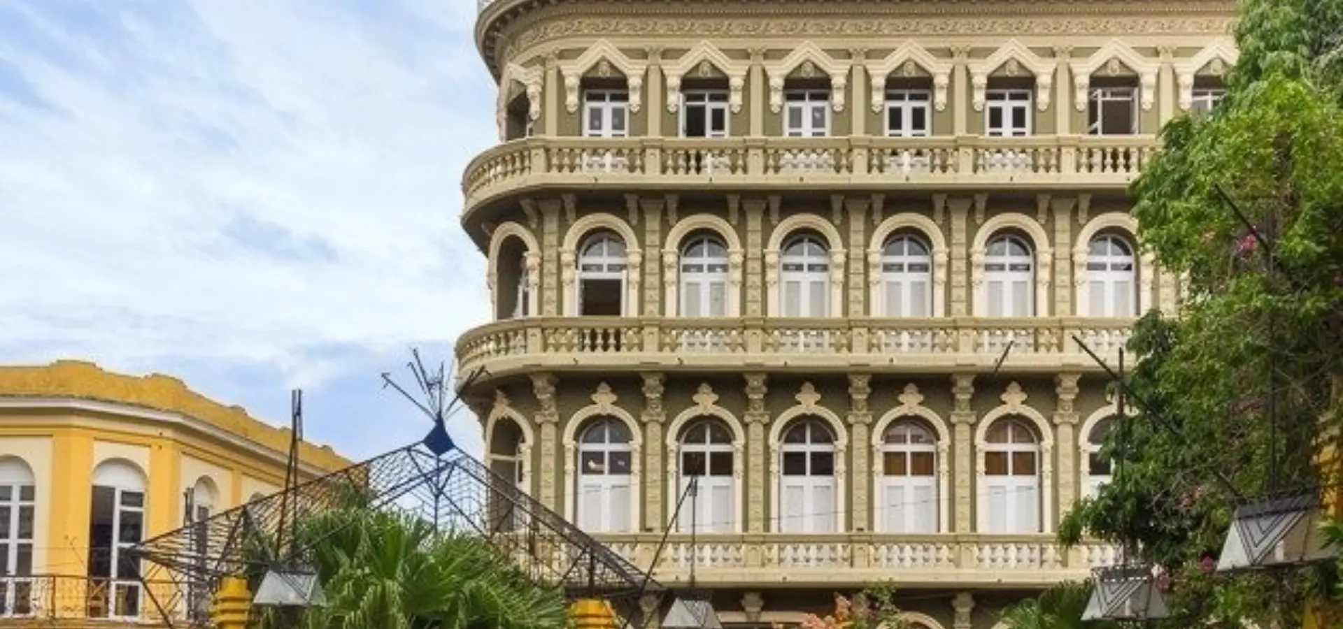 Hotel imperial facade 630