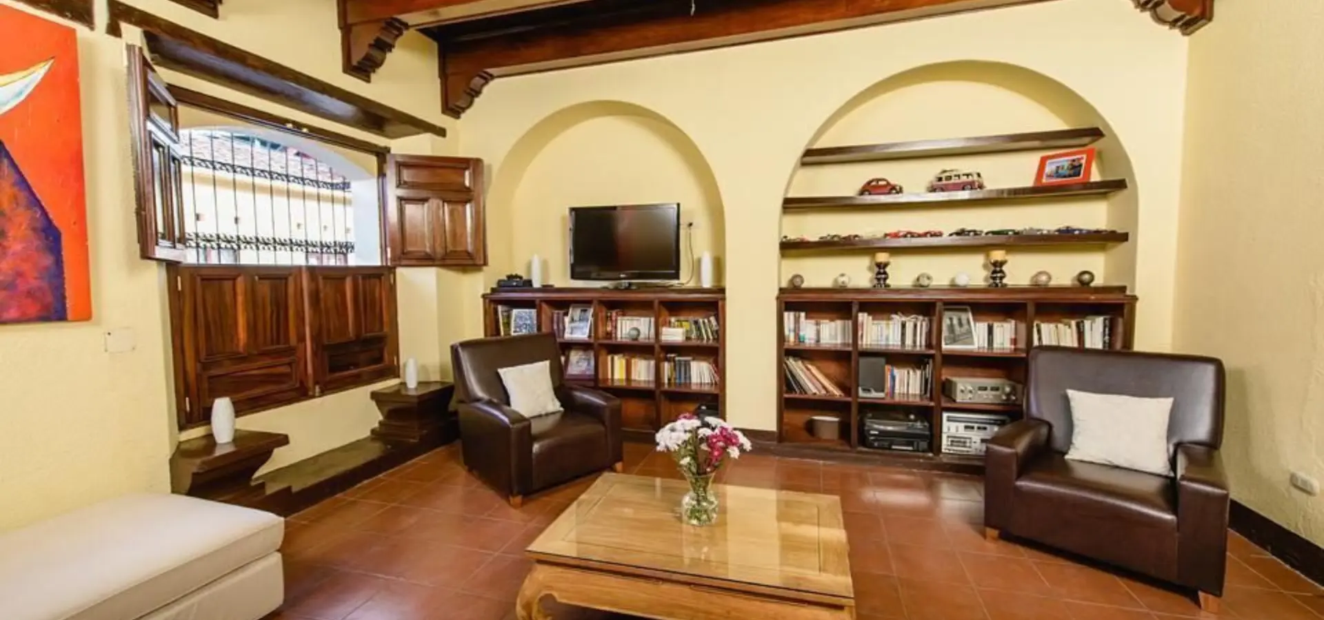 5 flor de sarta hotel leon