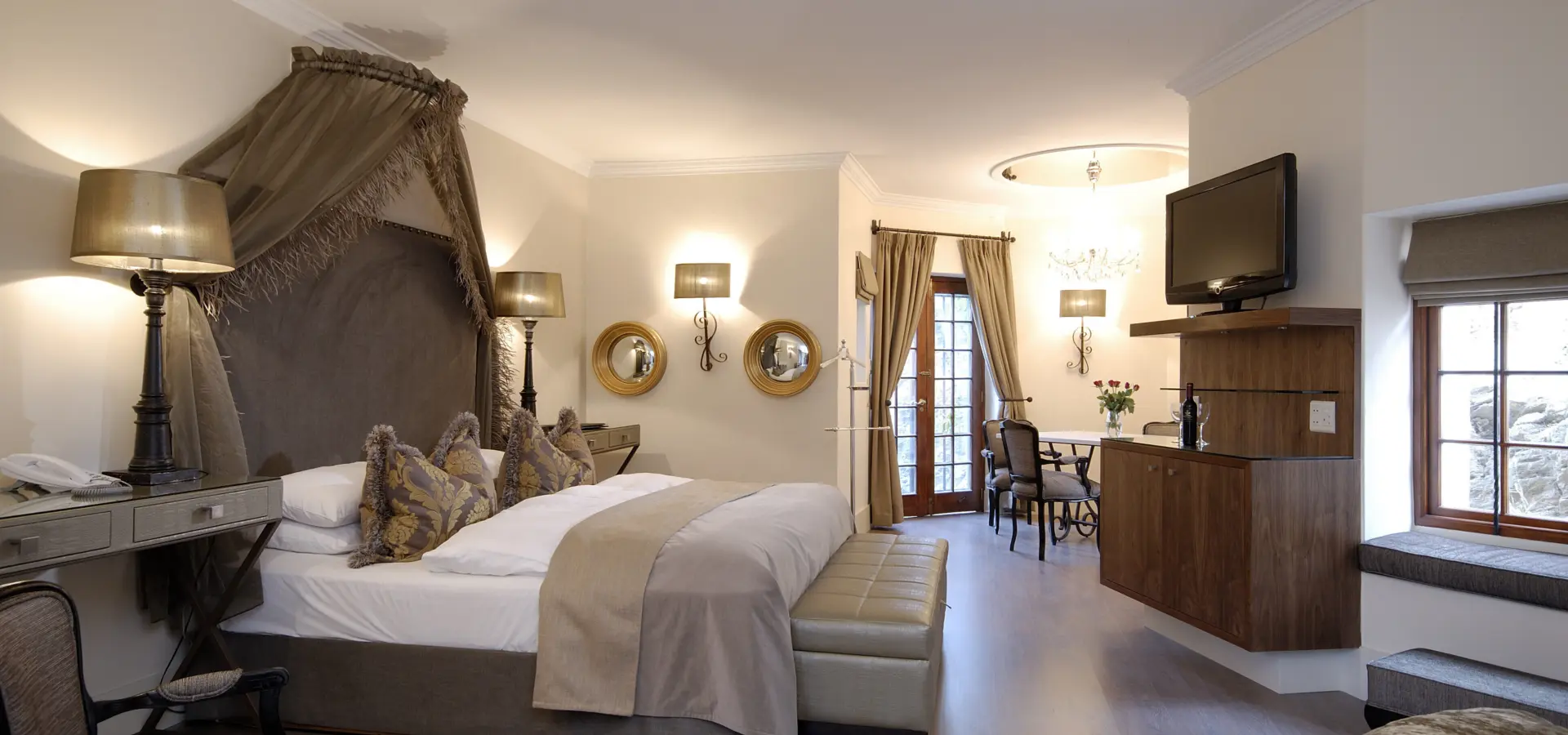 7 heinitzburg superior double room example