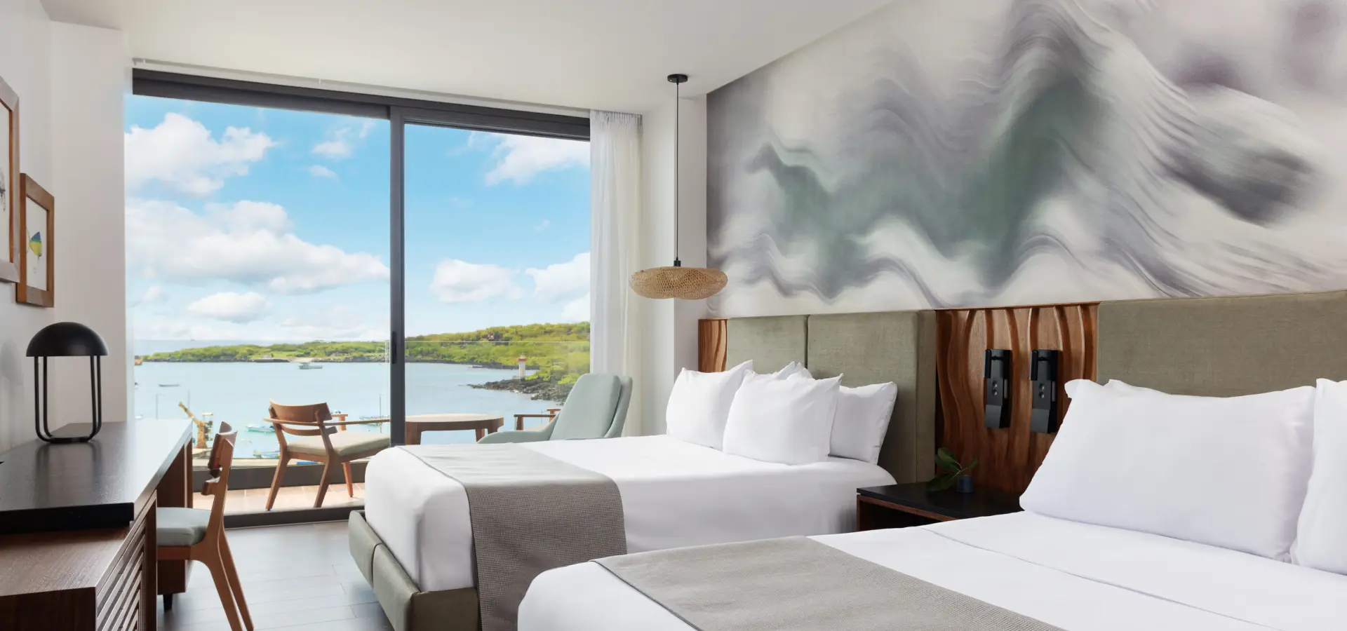 Hotel indigo galapagos double queen 04 rgb