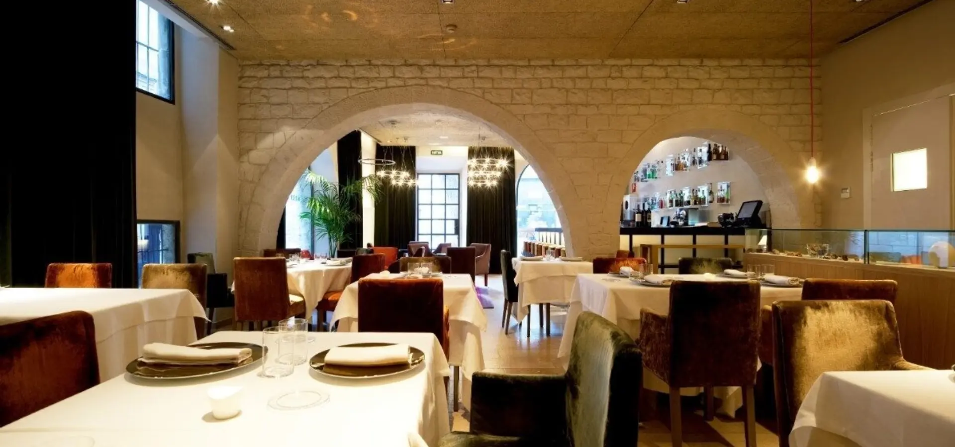 1200x590 fill 08 neri restaurant