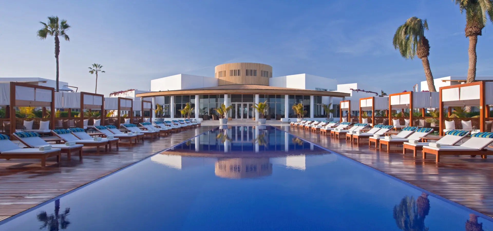 Main pool 5